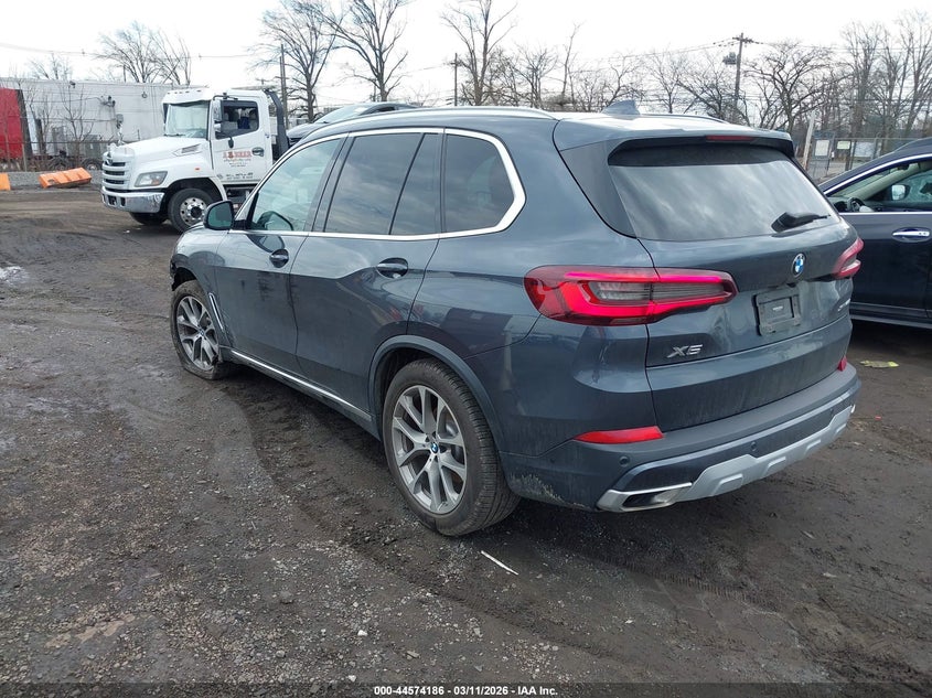 2021 BMW X5 xDrive40I