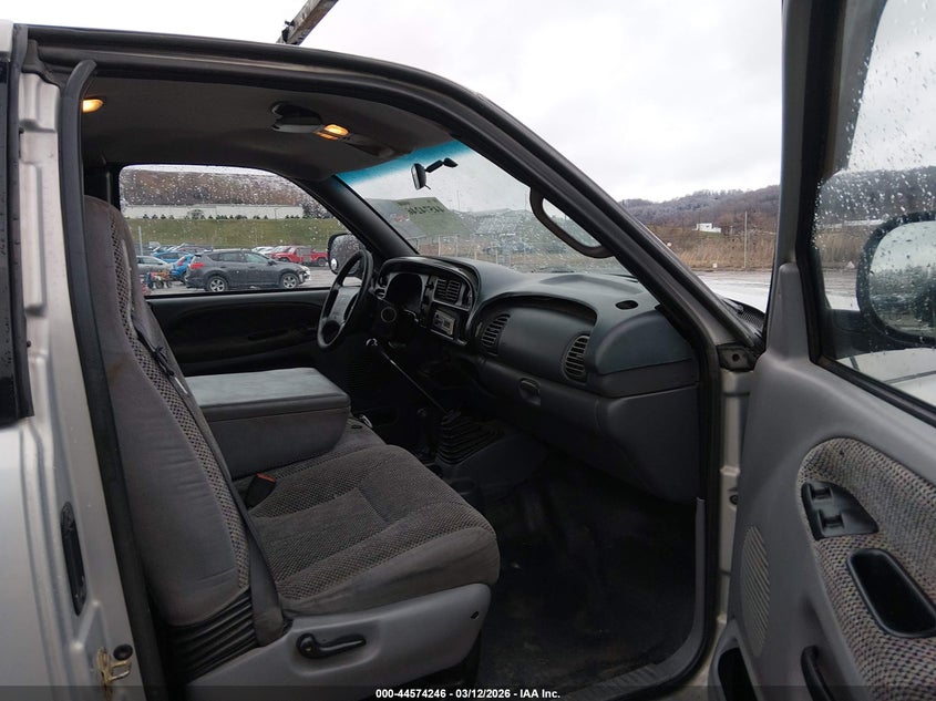 1999 Dodge Ram 1500 St