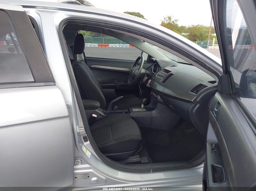 2012 Mitsubishi Lancer Es