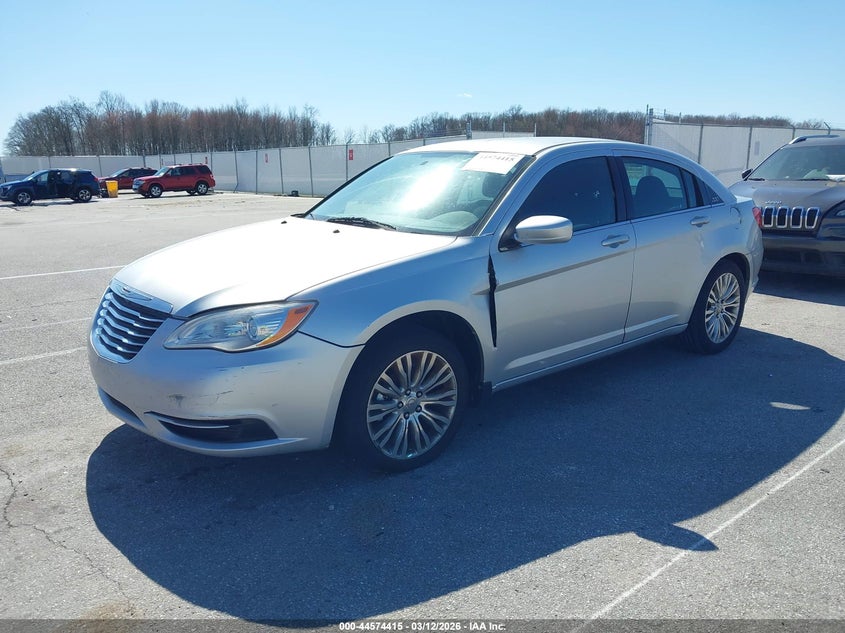 2012 Chrysler 200 Lx