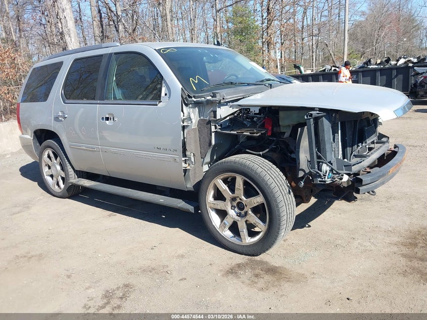 2010 Cadillac Escalade Premium