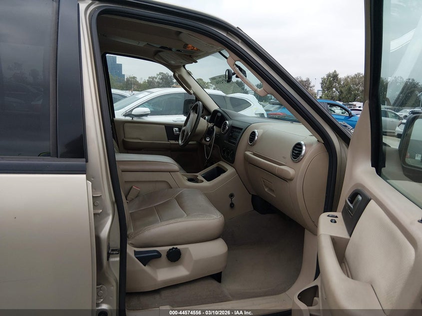 2004 Ford Expedition Xlt