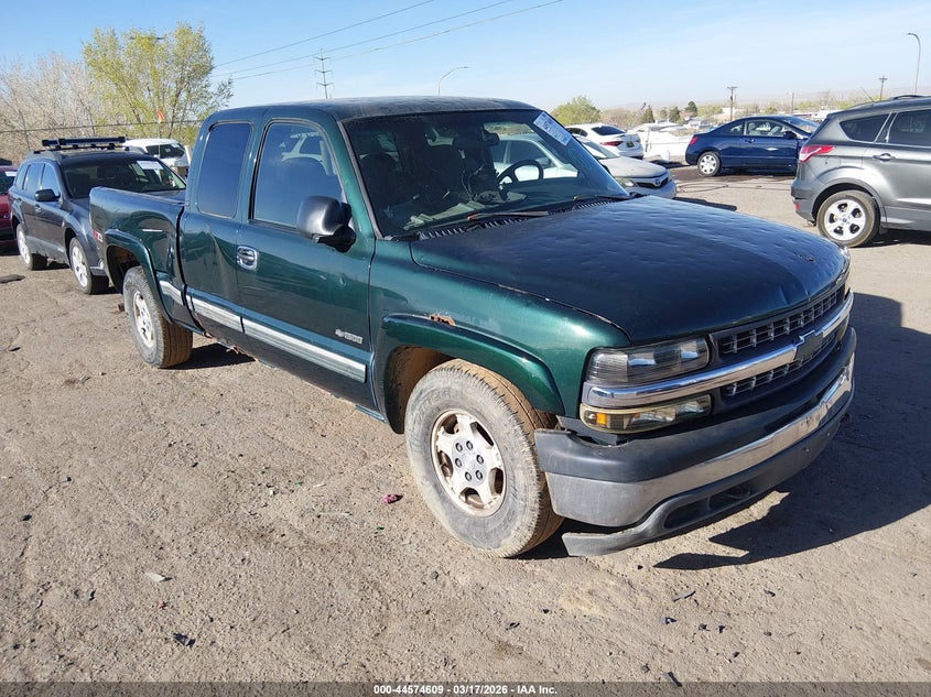 2002 CHEVROLET SILVERADO 1500 LS