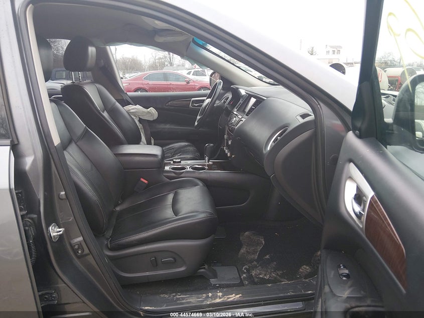 2015 Nissan Pathfinder Sl