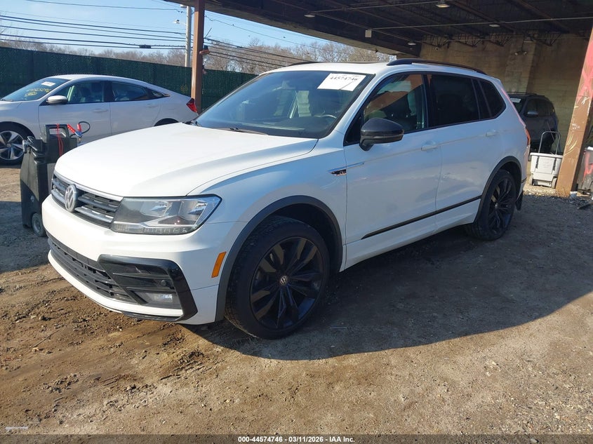 2020 Volkswagen Tiguan 2.0T Se/2.0T Se R-Line Black/2.0T Sel
