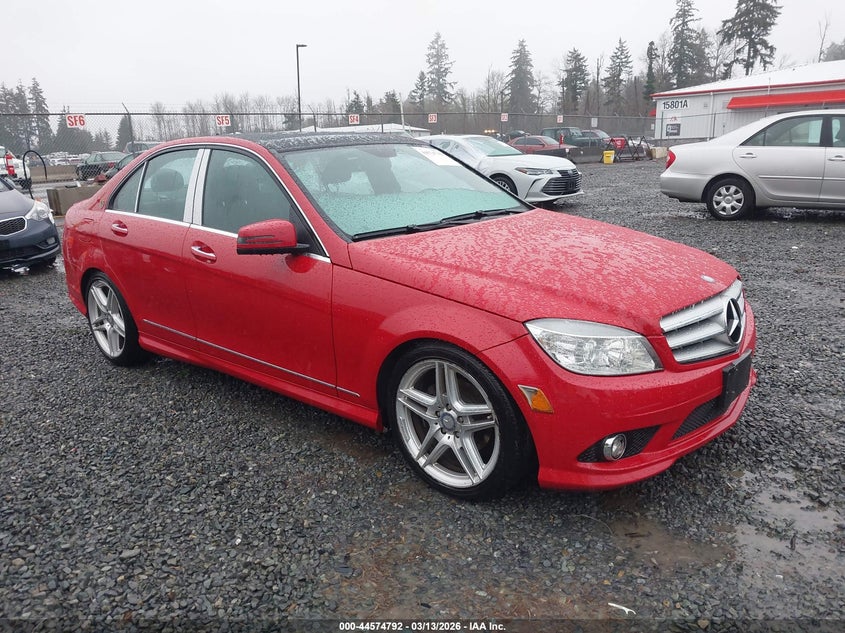 2010 Mercedes-Benz C 300 Luxury 4Matic/Sport 4Matic