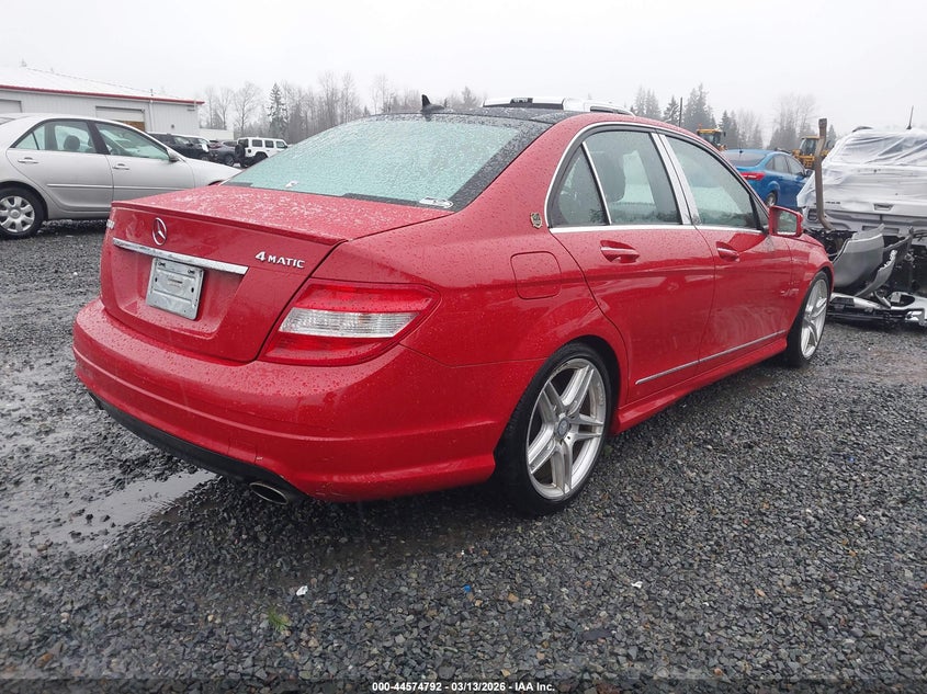 2010 Mercedes-Benz C 300 Luxury 4Matic/Sport 4Matic