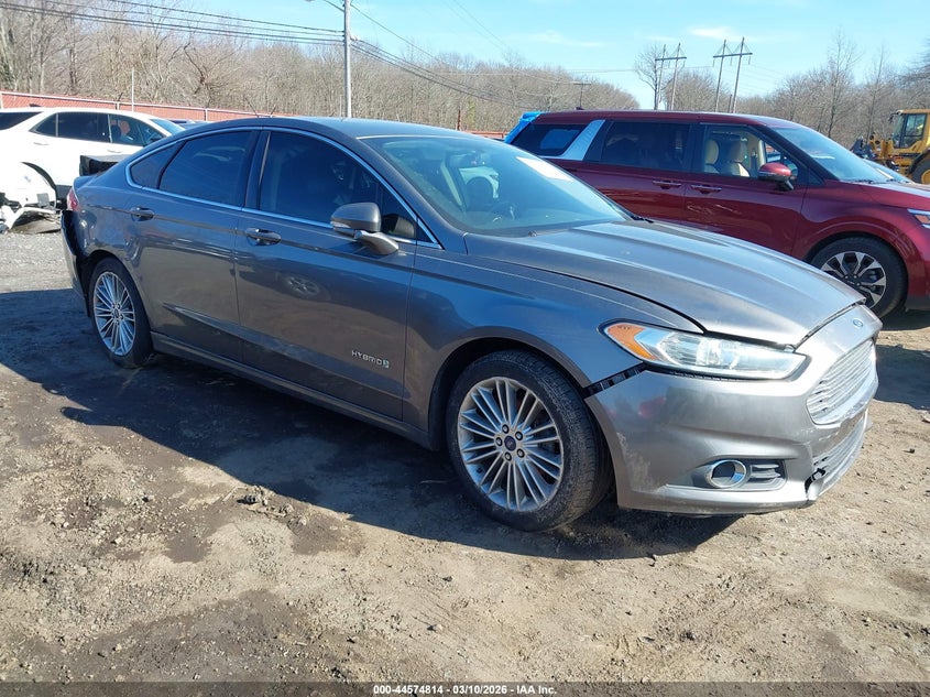 2014 Ford Fusion Hybrid Se