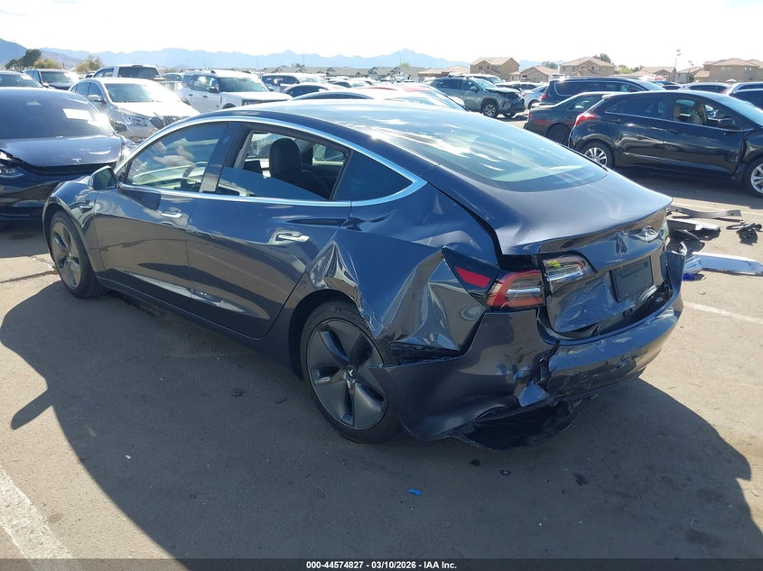 2020 Tesla Model 3 Standard Range Plus Rear-Wheel Drive/Standard Range Rear-Wheel Drive