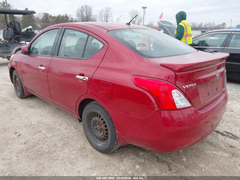 2014 Nissan Versa 1.6 S/1.6 S+/1.6 Sl/1.6 Sv
