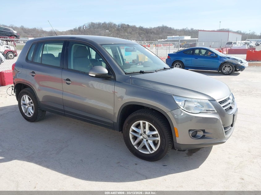 2011 Volkswagen Tiguan S