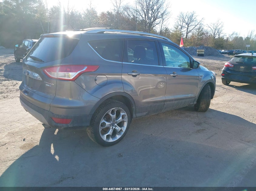 Vin: 1fmcu9jx7eua26138, lot: 45071847, ford escape titanium 20144