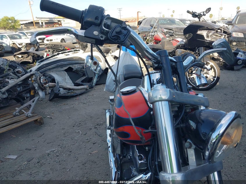 2015 Harley-Davidson Fxdwg Dyna Wide Glide VIN: 1HD1GPM38FC305801 Lot: 44574968