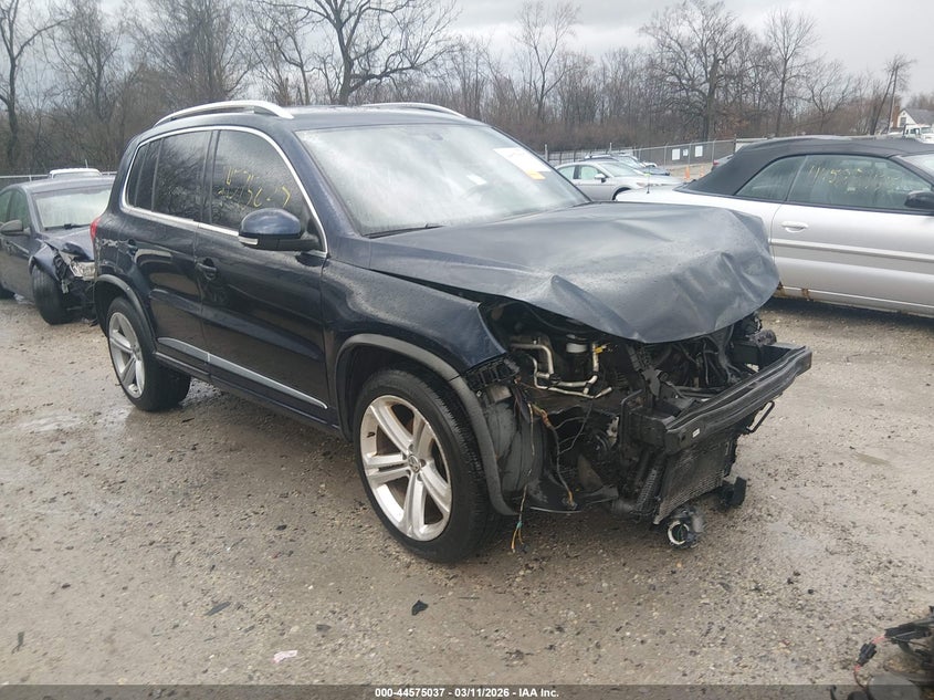 2016 Volkswagen Tiguan R-Line