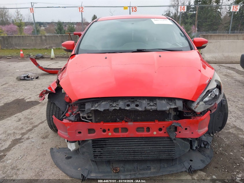 2017 Ford Focus St VIN: 1FADP3L93HL348903 Lot: 44575101