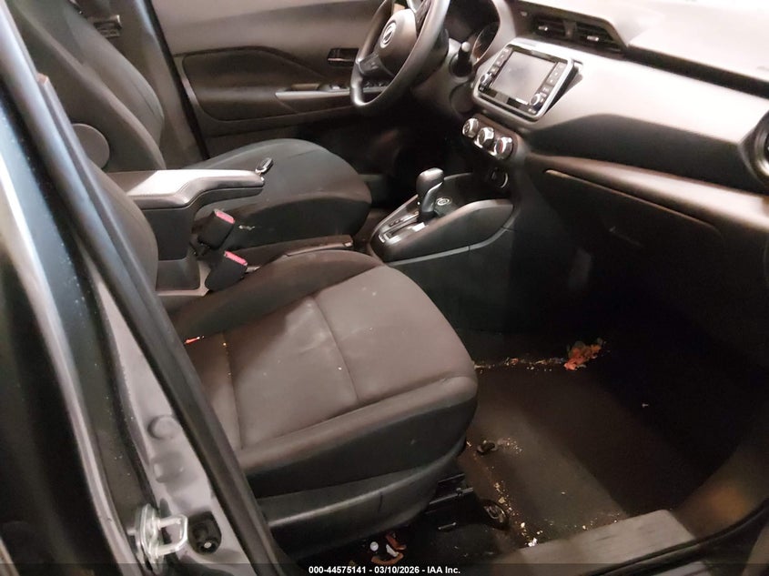 2023 Nissan Kicks S Xtronic Cvt