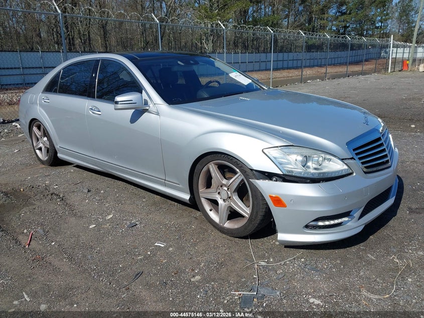 2010 Mercedes-Benz S 550