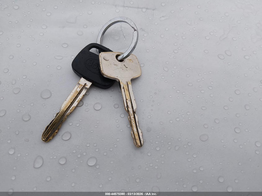 1996 Toyota Avalon Xl/Xls VIN: 4T1BF12B0TU100605 Lot: 44575380