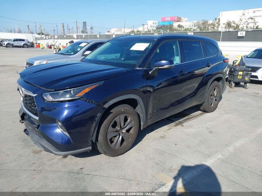 2021 Toyota Highlander Xle