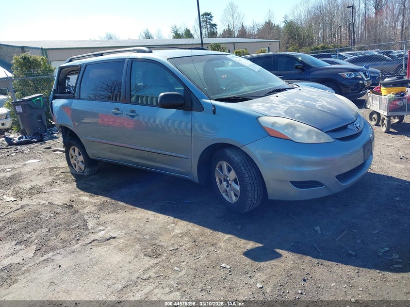 2009 Toyota Sienna Le