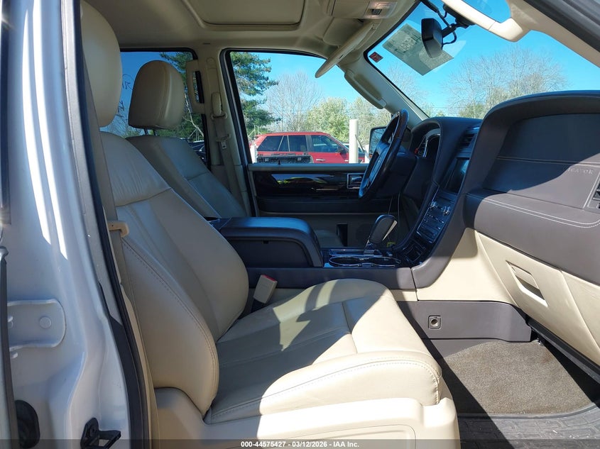2017 Lincoln Navigator L Reserve
