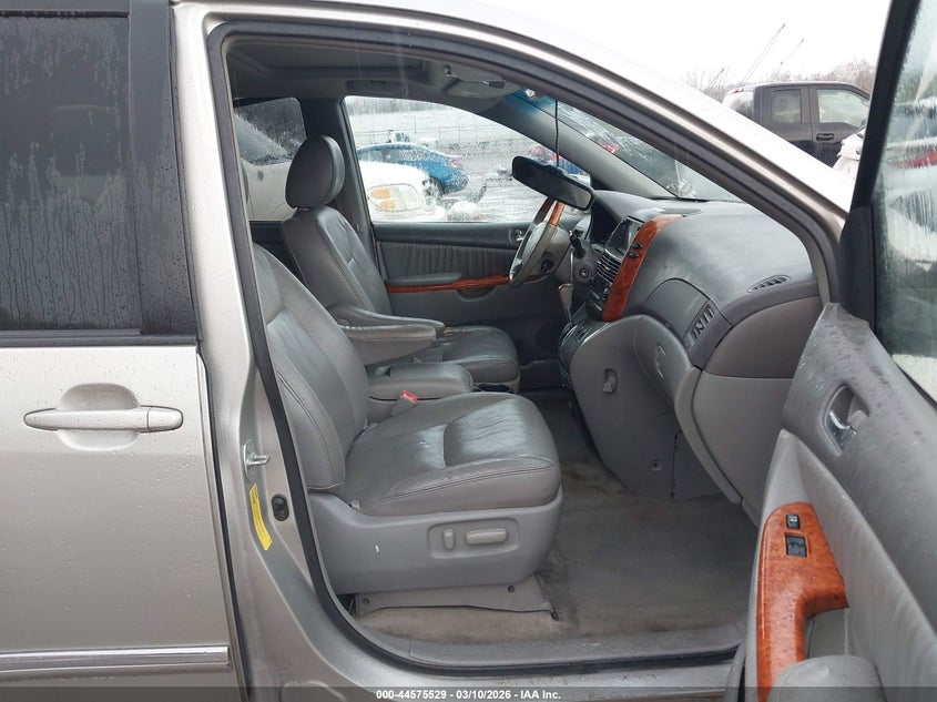 2009 Toyota Sienna Limited