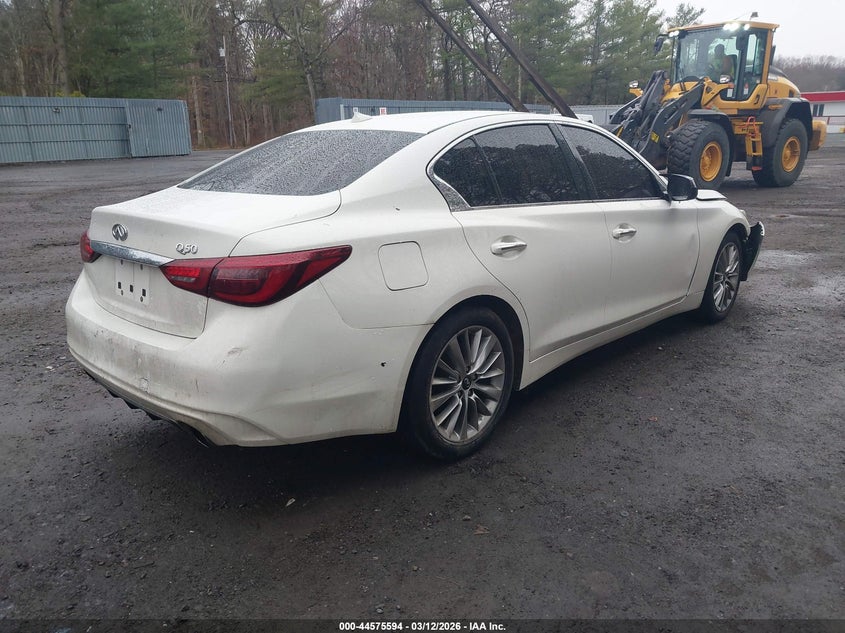 2018 Infiniti Q50 3.0T Luxe