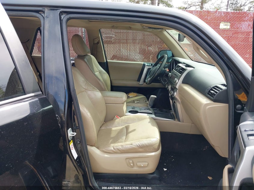 2010 Toyota 4Runner Sr5 V6