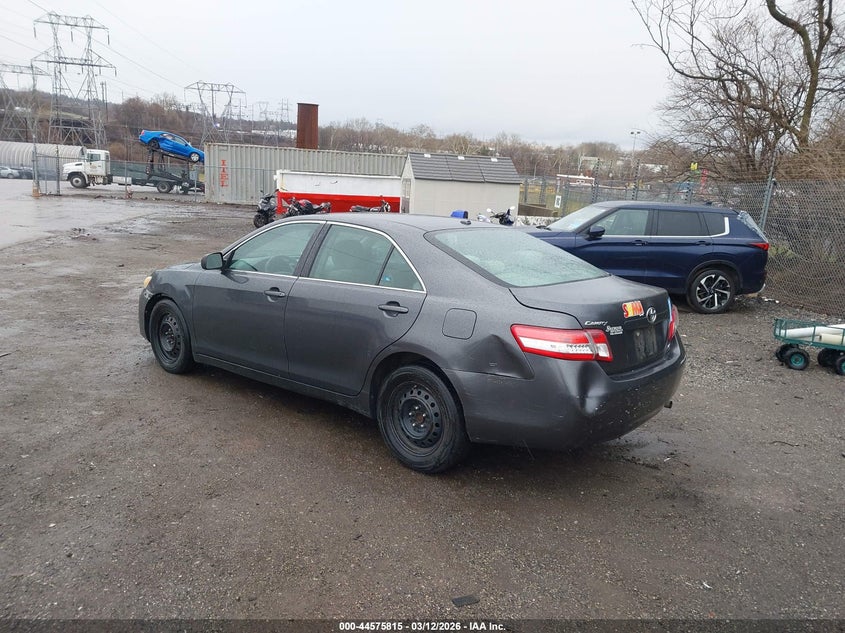 2010 Toyota Camry Le