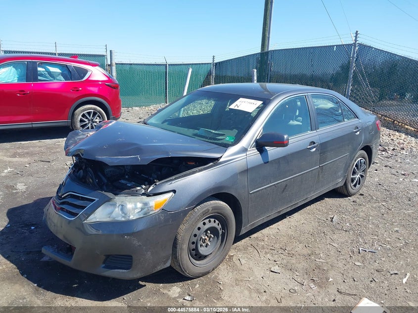 2010 Toyota Camry Le