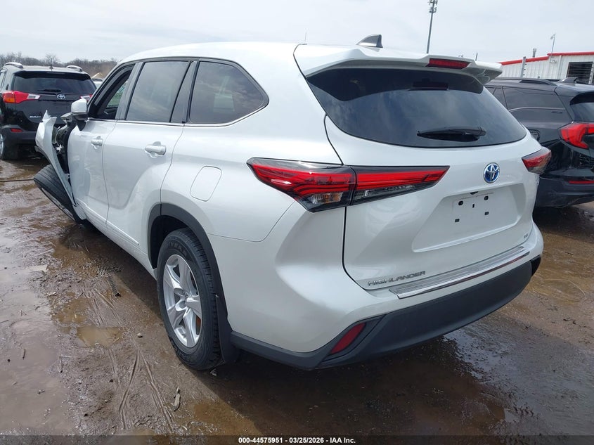 2022 Toyota Highlander Hybrid Le