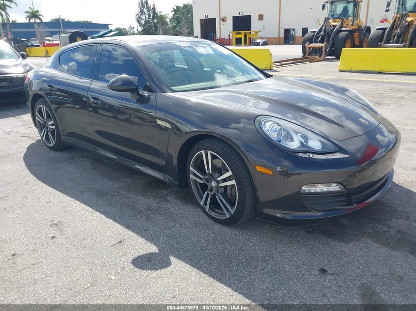 2012 Porsche Panamera 4