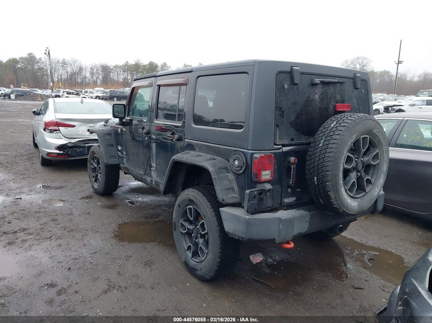 2013 Jeep Wrangler Unlimited Sahara
