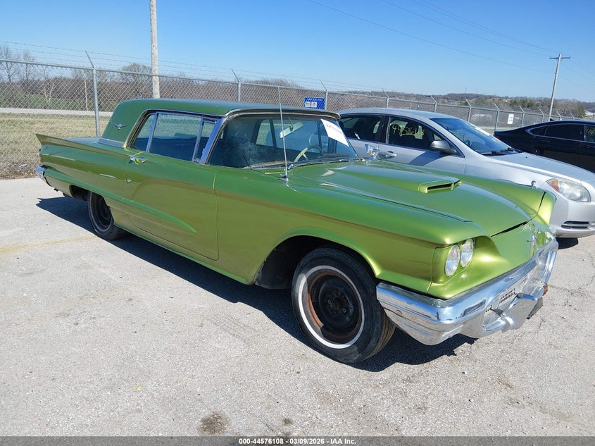 1960 Ford Thunderbird