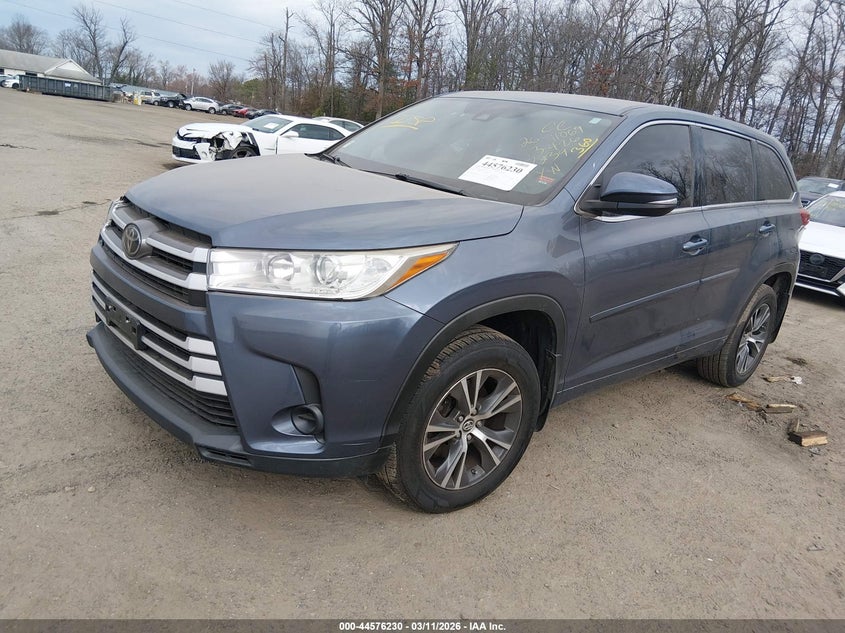 2018 Toyota Highlander Le