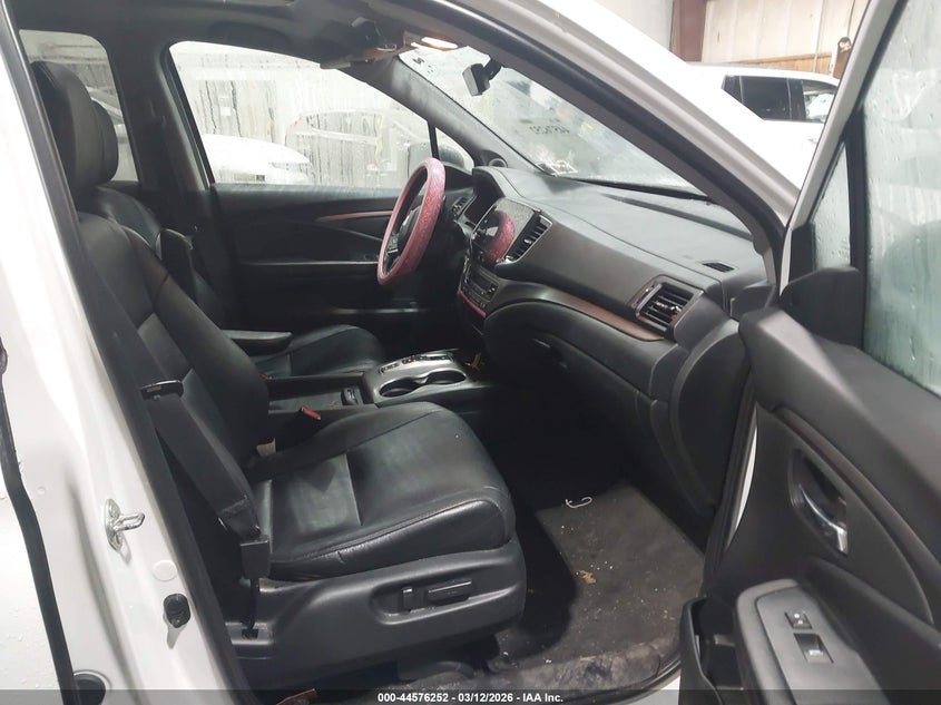 2021 HONDA PILOT auction photo 5