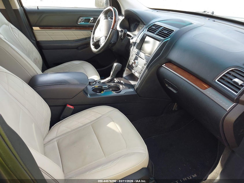 2016 Ford Explorer Platinum