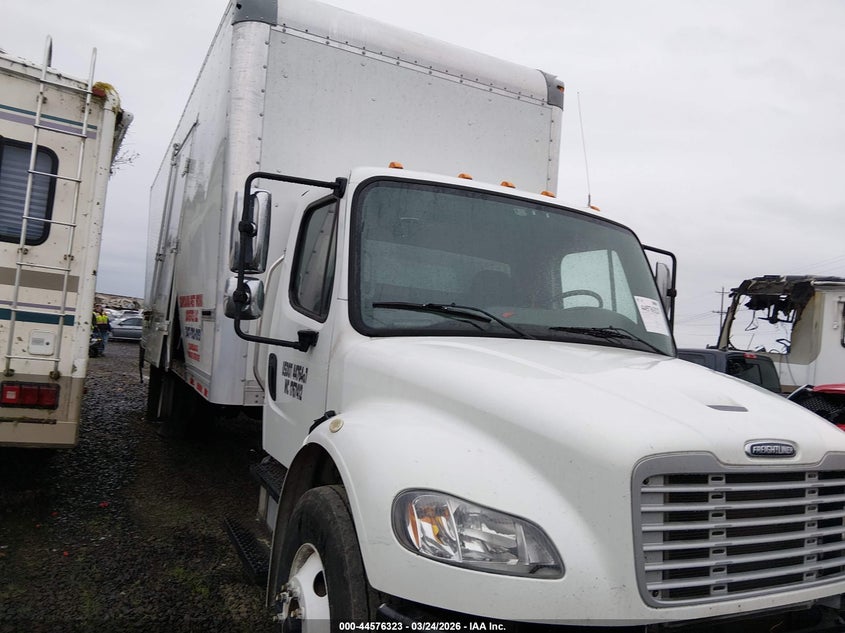 2019 Freightliner M2 106