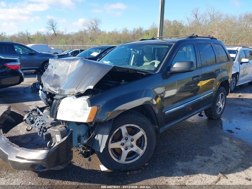 2006 Jeep Grand Cherokee Laredo