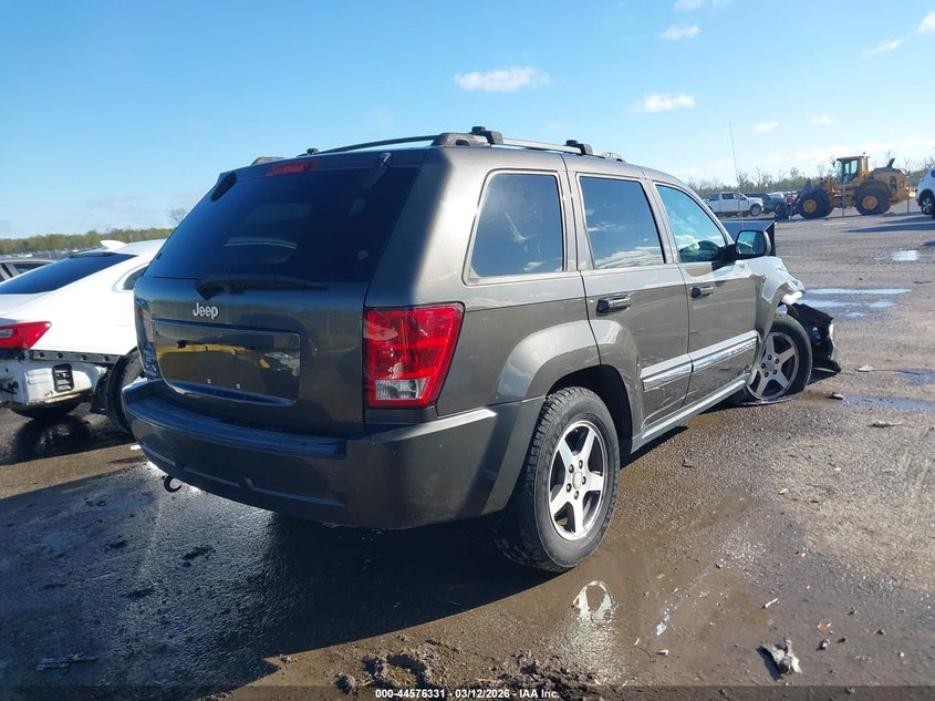 2006 Jeep Grand Cherokee Laredo