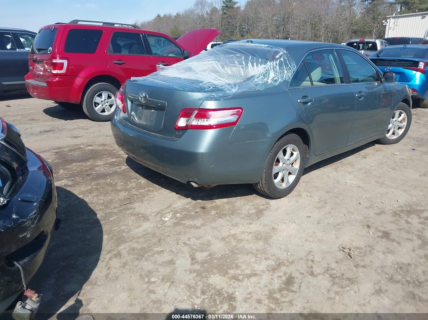 2011 Toyota Camry Le