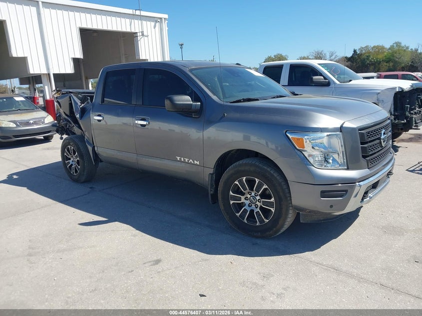 2021 Nissan Titan Sv 4X4