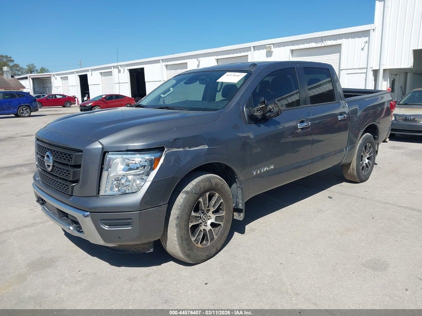 2021 Nissan Titan Sv 4X4