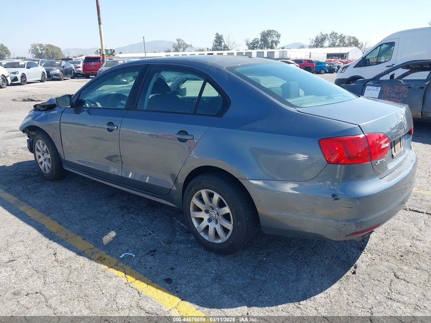 2013 Volkswagen Jetta 2.0L S