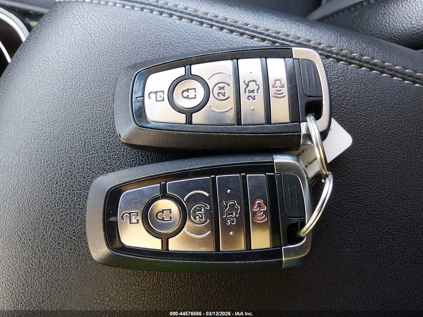 2018 Ford Edge Titanium VIN: 2FMPK3K9XJBB80380 Lot: 44576586