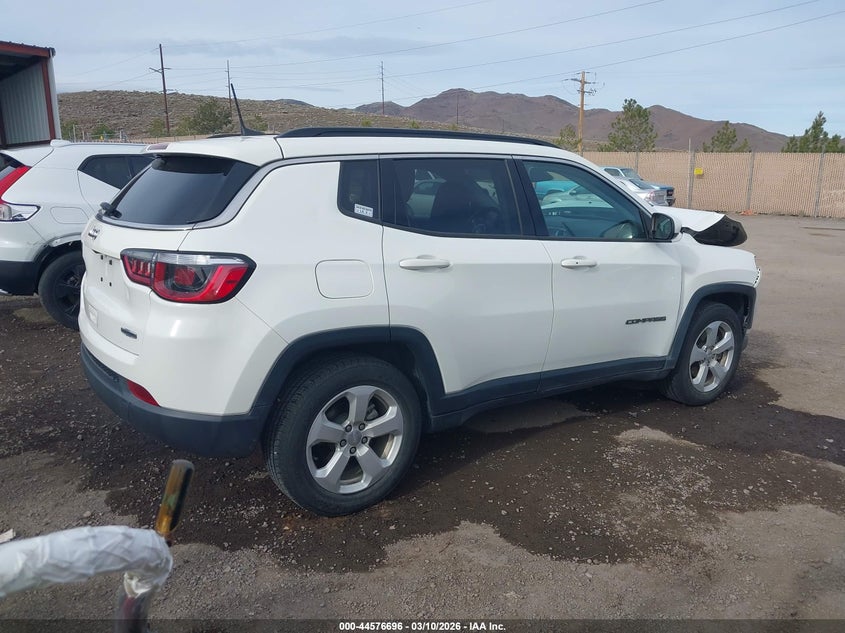 2019 Jeep Compass Latitude Fwd