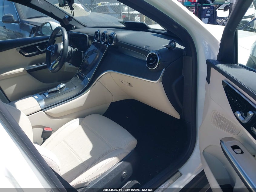 2024 Mercedes-Benz Glc 300 Suv