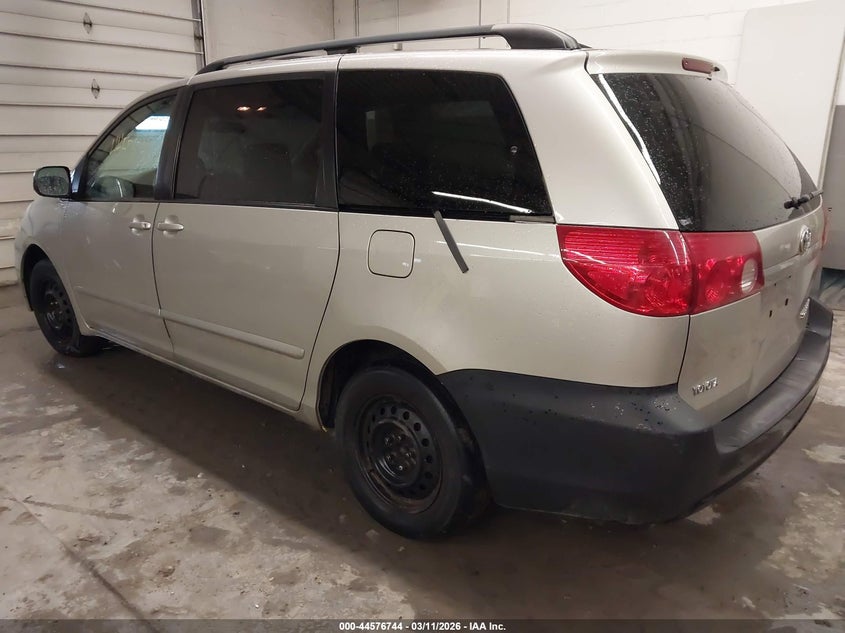 2007 Toyota Sienna Le