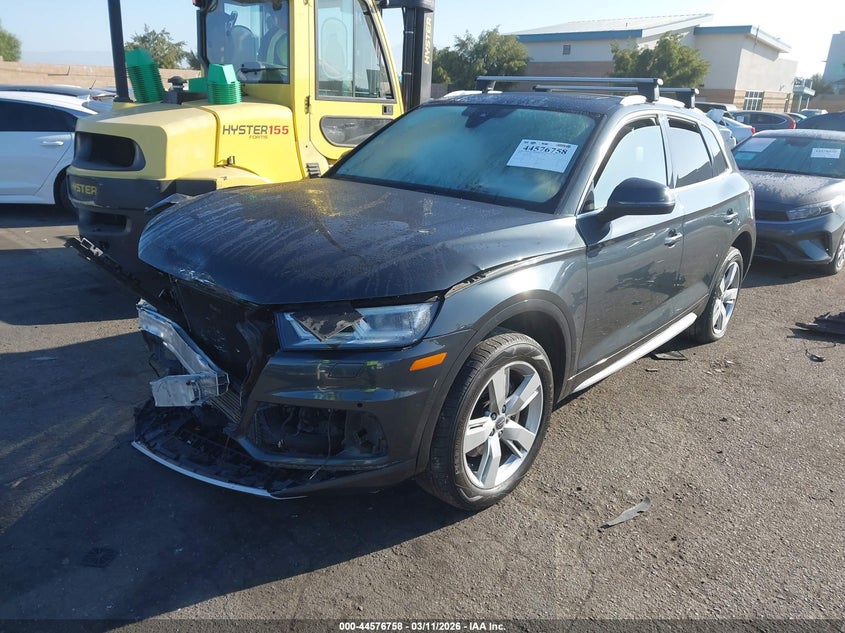 2018 Audi Q5 2.0T Premium/2.0T Tech Premium