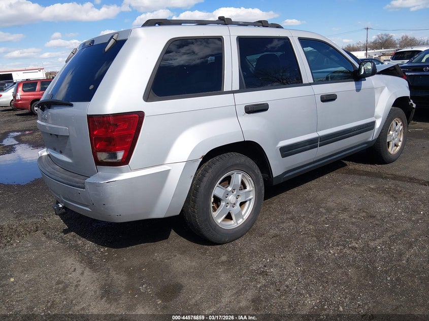 2006 Jeep Grand Cherokee Laredo